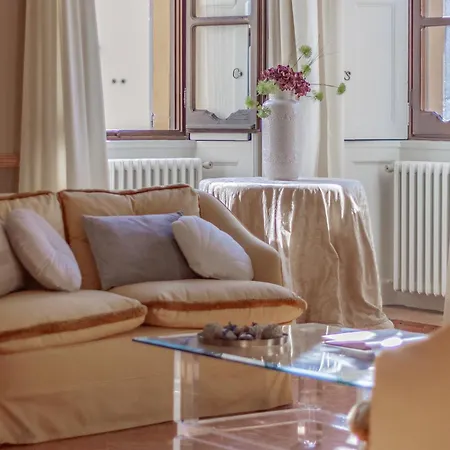 Miranda's Apartamento